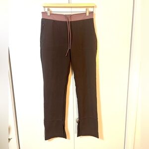 Athleta Hermosa Pant Shale Gray Purple Waistband Small EUC